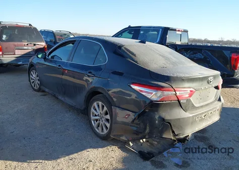 2020 Toyota Camry Le from USA, damaged, VIN 4T1C11AK8LU875853
